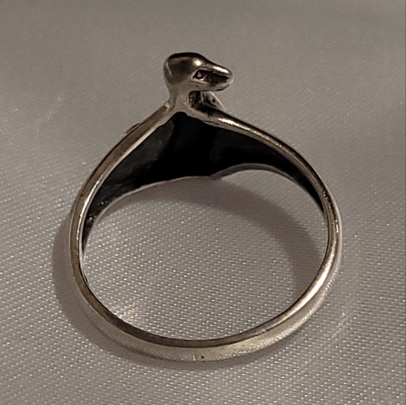 Sterling Silver Dog Ring - Picture 4 of 4